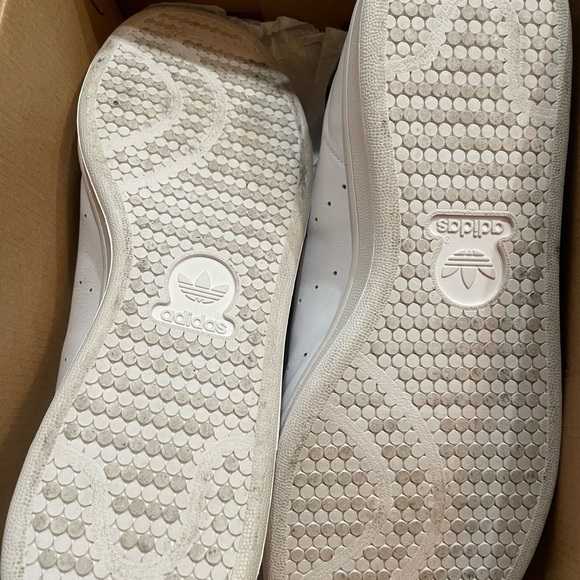 Adidas Stan Smith Shoe CQ1304 - Picture 5 of 6